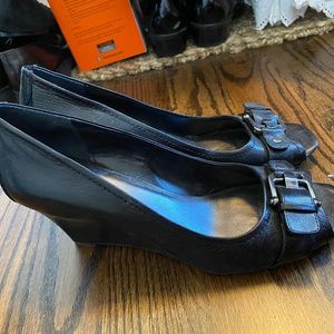 Black Nine West heels